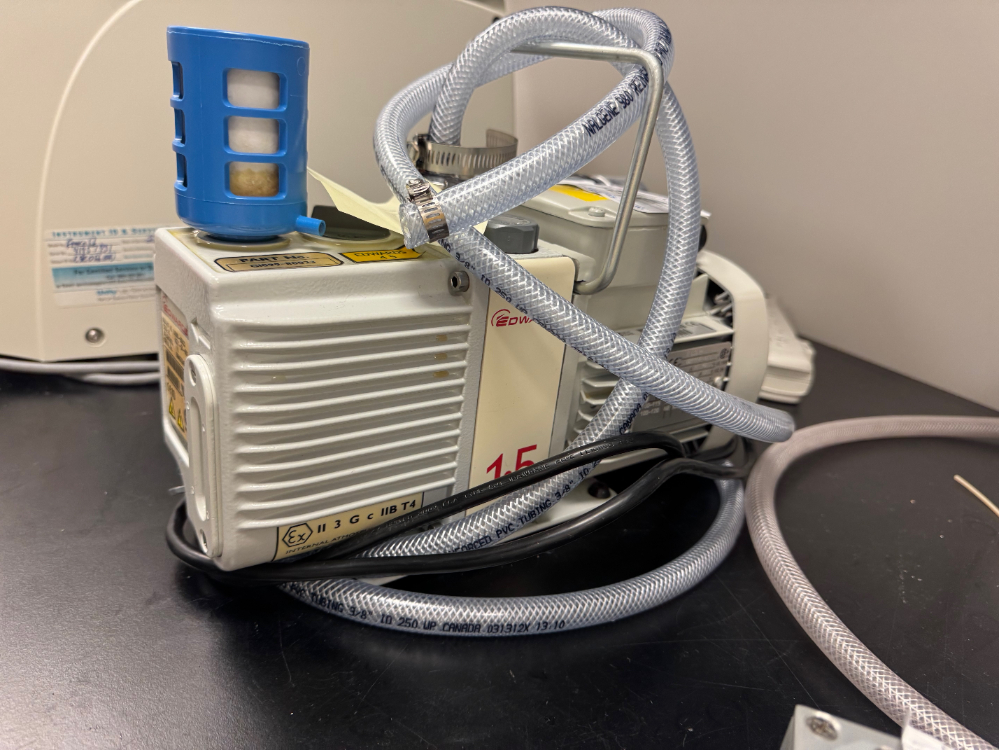 Image of Edwards 15 Vacuum Pump